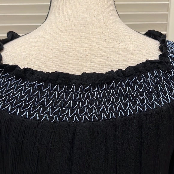 37. Willow & Clay Black Embroidered Dress - Picture 7 of 16